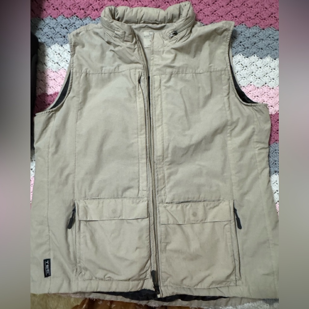 SCOTTeVEST M2 Multi-Pocket Travel Utility Vest Men’s XL